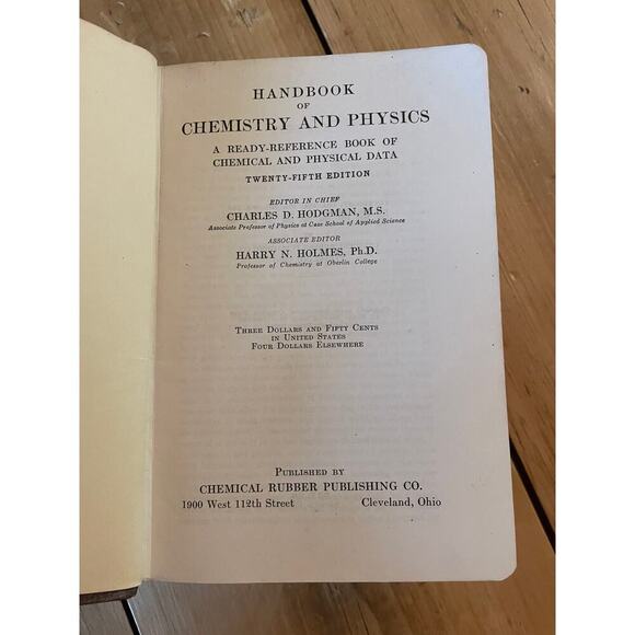 Vintage Handbook of Chemistry and Physics 25th Edition 1941 Hodgman Textbook - Picture 4 of 7